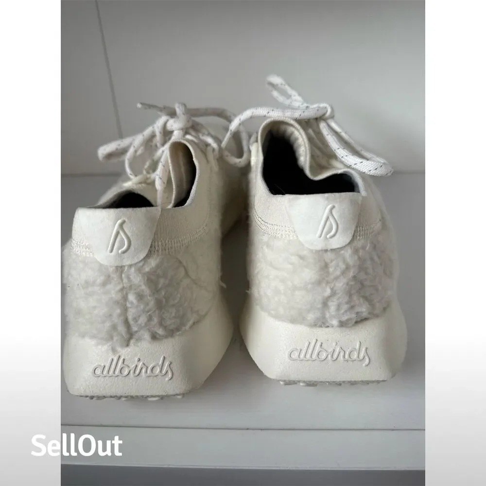 Allbirds Women's Wool Dasher Fluffs White Running Shoes Size 9 warm fall